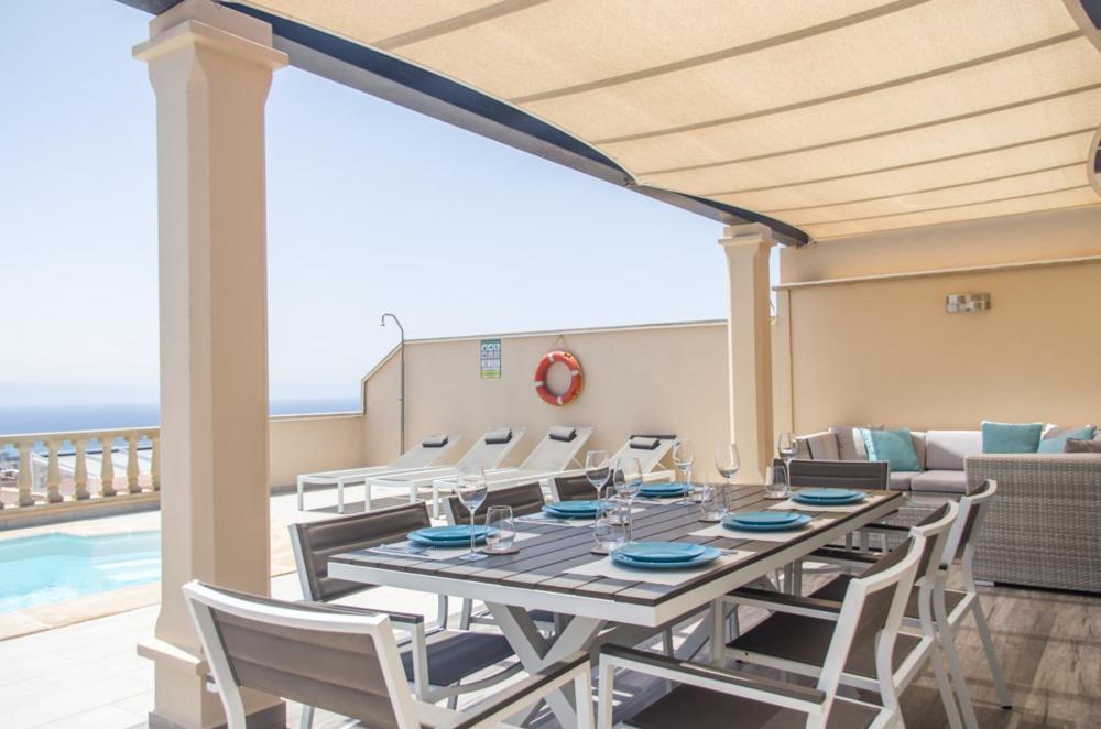 Luxurious Villa With Amazing Sea View And Pool Caleta De Fuste Eksteriør billede
