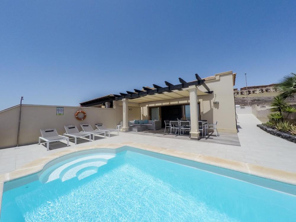 Luxurious Villa With Amazing Sea View And Pool Caleta De Fuste Eksteriør billede